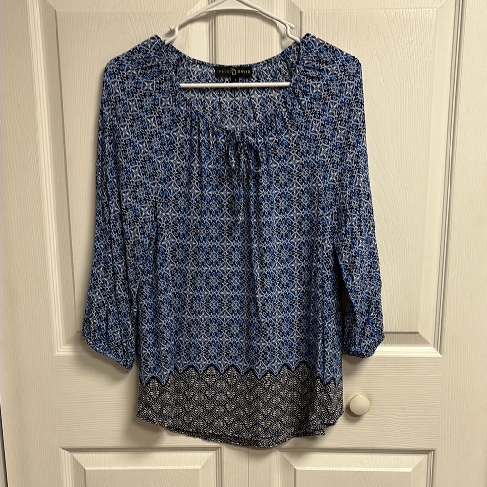 Fred David Blue and White Tie Front 3/4 Sleeve Blouse